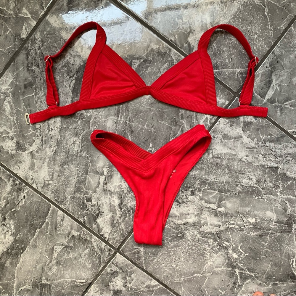 ONEONE Swimwear Red Bikini Set